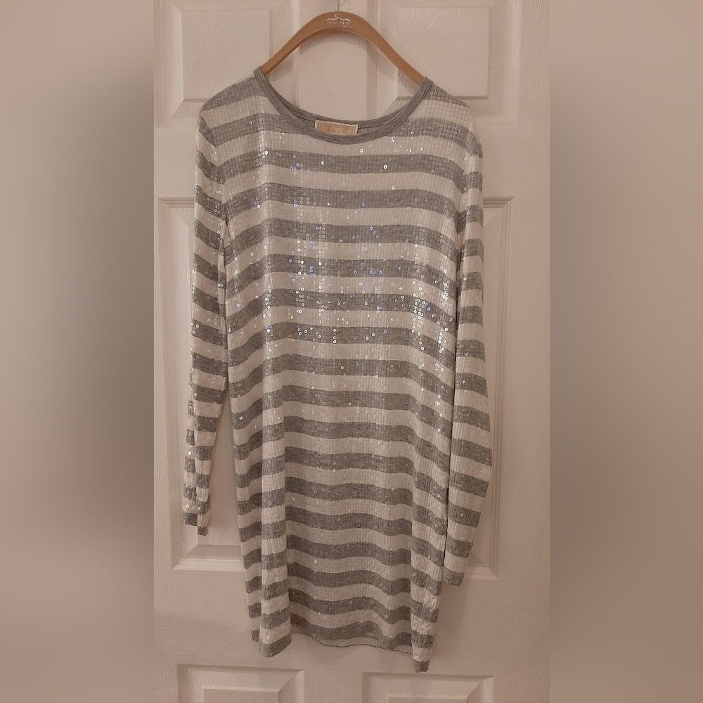 Michael by Micheal Kors - large - gray/white long sleeved dress - sequined